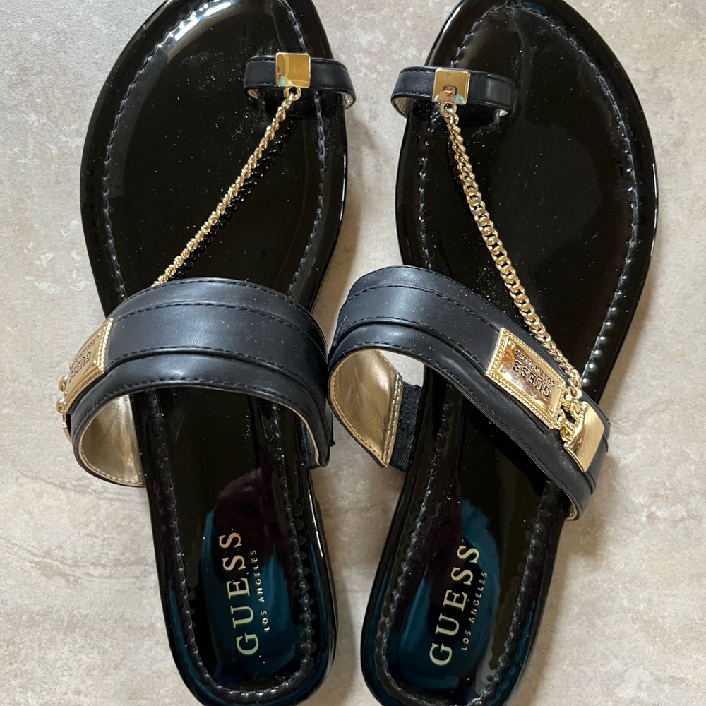Guess women’s sandal.  Size 10M